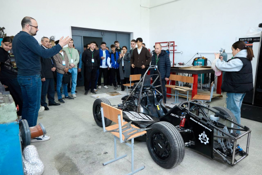 БОЛАШАҚ инженерлер ҚӨУ-да бас қосты