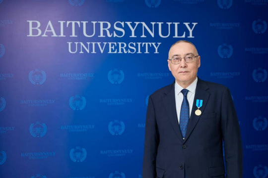 Награда из рук ПРЕЗИДЕНТА ⠀